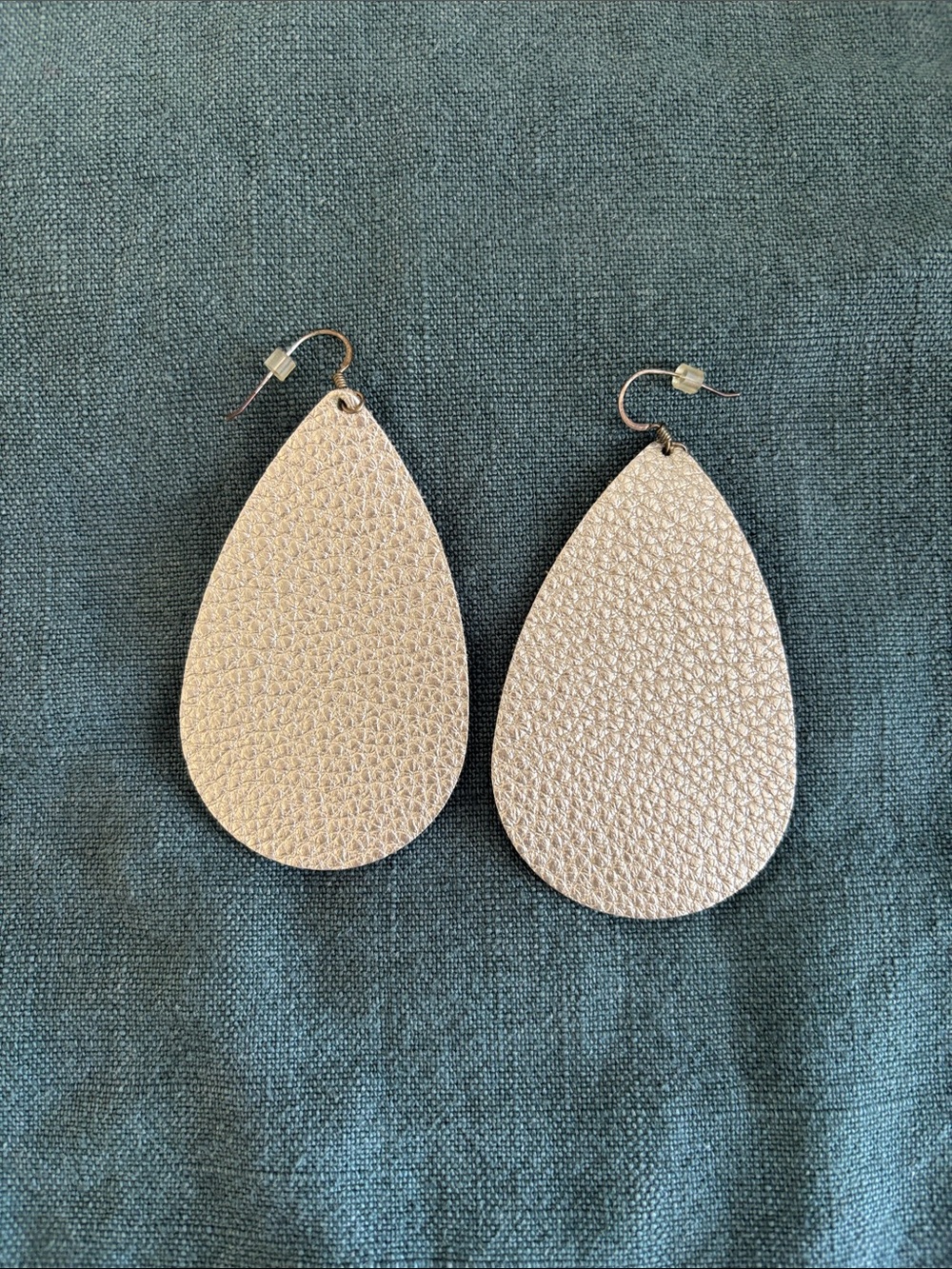 Metallic Teardrop Leather Earrings - Champagne